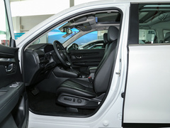 2023款 240TURBO 两驱尊贵版 5座