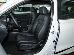 2023款 240TURBO 两驱尊贵版 5座