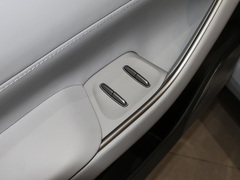2023款 100kWh 首发版