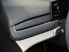 2023款 100kWh 签名版