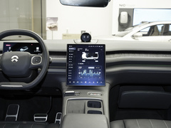 2023款 100kWh 签名版