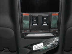 2023款 90 3.0T P400 75周年传奇版