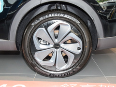 2023款 400T 两驱奢享版
