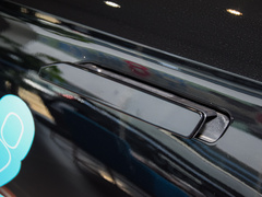 2023款 400T 两驱奢享版