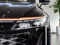 2023款 400T 两驱奢享版