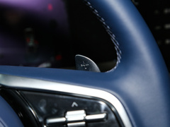 2023款 3.0T V6 汽油极享版