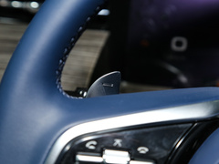 2023款 3.0T V6 汽油极享版