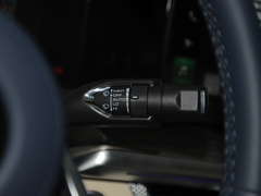 2023款 3.0T V6 汽油极享版