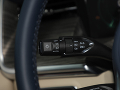 2023款 3.0T V6 汽油极享版