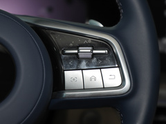 2023款 3.0T V6 汽油极享版