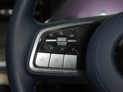 2023款 3.0T V6 汽油极享版