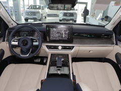 2023款 3.0T V6 汽油极享版