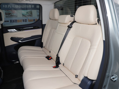 2023款 3.0T V6 汽油极享版