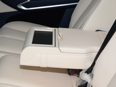 2023款 2.4T 柴油极享版