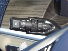 2023款 2.4T 柴油极享版