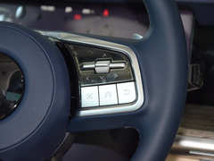 2023款 2.4T 柴油极享版