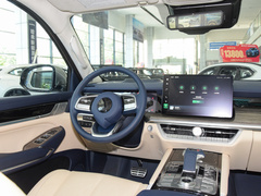 2023款 2.4T 柴油极享版