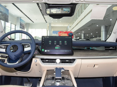 2023款 2.4T 柴油极享版