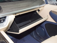 2023款 2.4T 柴油极享版