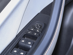 2023款 冠军版 DM-i 120KM卓越型