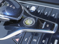 2023款 冠军版 DM-i 120KM卓越型