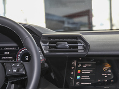 2023款 A3L Limousine 35 TFSI 时尚运动型