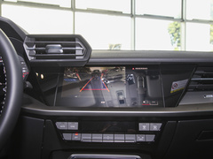 2023款 A3L Limousine 35 TFSI 时尚运动型