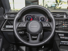 2023款 A3L Limousine 35 TFSI 时尚运动型