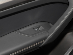 2023款 40T 豪华动感型