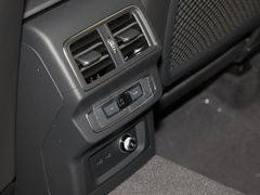 2023款 40T 豪华动感型