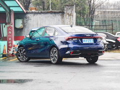 2023款 1.5L CVT尊贵版