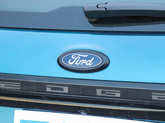 2023款 锐界L 2.0T EcoBoost 两驱七座豪华型