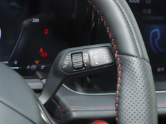 2023款 锐界L 2.0T EcoBoost 两驱七座豪华型