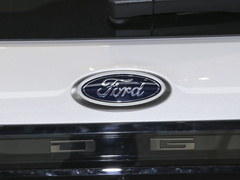 2023款 锐界L 2.0T EcoBoost 两驱七座豪华型