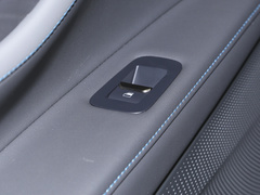2023款 锐界L 2.0T EcoBoost 两驱七座豪华型