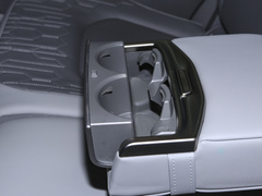 2023款 锐界L 2.0T EcoBoost 两驱七座豪华型