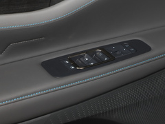 2023款 锐界L 2.0T EcoBoost 两驱七座豪华型