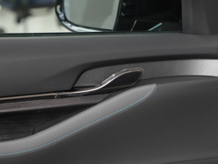 2023款 锐界L 2.0T EcoBoost 两驱七座豪华型
