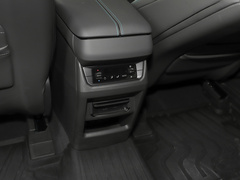 2023款 锐界L 2.0T EcoBoost 两驱七座豪华型