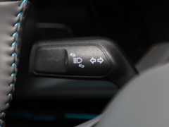 2023款 锐界L 2.0T EcoBoost 两驱七座豪华型