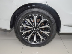 2023款 370TURBO 两驱尊雅版
