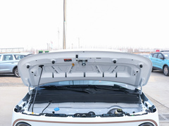 2023款 熊猫mini 200km 灵动熊