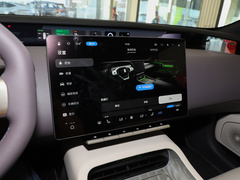 2023款 700 后驱奢享版