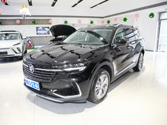 2023款 昂科威Plus 652T 五座四驱豪华型