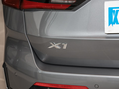 2023款 xDrive25Li X设计套装