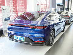 2023款 EV 冠军版 605KM前驱尊贵型