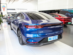 2023款 EV 冠军版 605KM前驱尊贵型