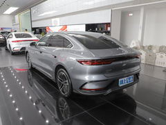 2023款 EV 冠军版 605KM前驱尊贵型