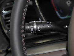 2023款 EV 冠军版 605KM前驱尊贵型