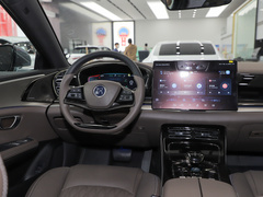 2023款 EV 冠军版 605KM前驱尊贵型